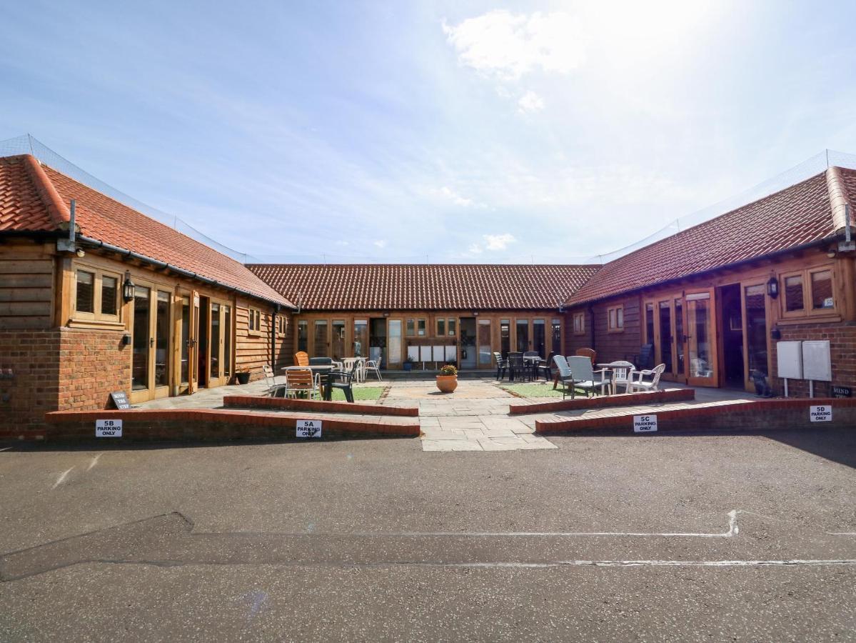 Вилла 5C Hideways Ханстантон Экстерьер фото